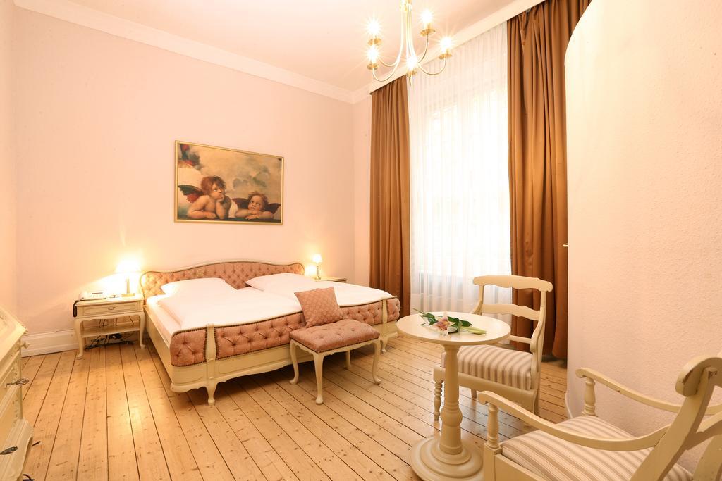 Hotel Amsterdam Hamburg Phòng bức ảnh